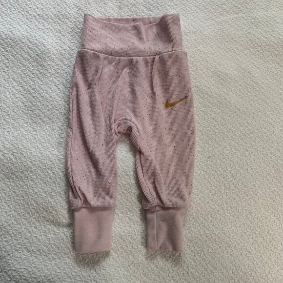 5/$25 Nike pink speckled henley tapered ankle stretch leggings joggers - Picture 1 of 7